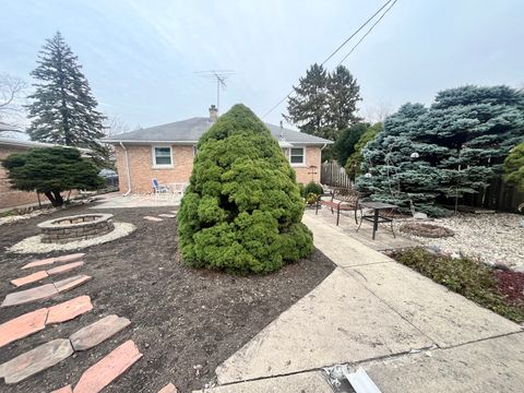 A home in Franklin Park