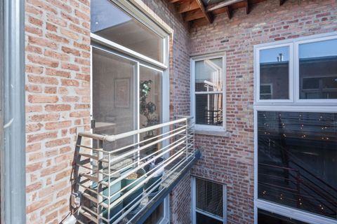 Tiny photo for 6412 S Woodlawn Avenue #3, Chicago, IL 60637 (MLS # 12574973)