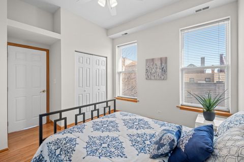 Tiny photo for 6412 S Woodlawn Avenue #3, Chicago, IL 60637 (MLS # 12574973)