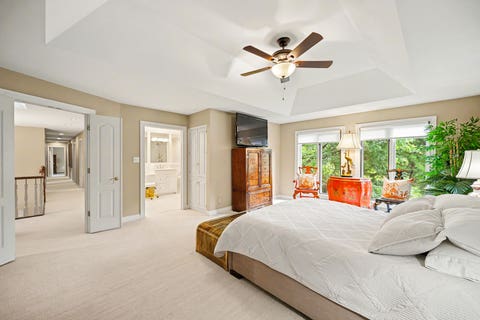 Tiny photo for 6450 Manor Drive, Burr Ridge, IL 60527 (MLS # 12720588)