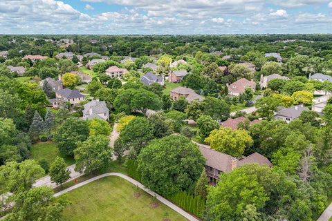 Tiny photo for 6450 Manor Drive, Burr Ridge, IL 60527 (MLS # 12720588)
