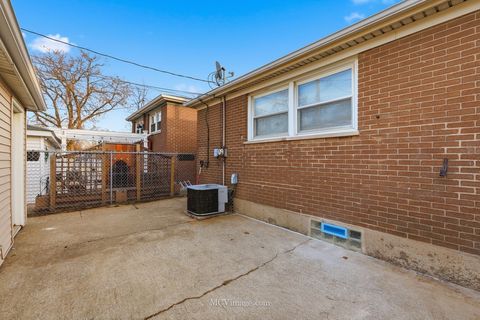 Tiny photo for 2754 E 127th Street, Chicago, IL 60633 (MLS # 12536312)