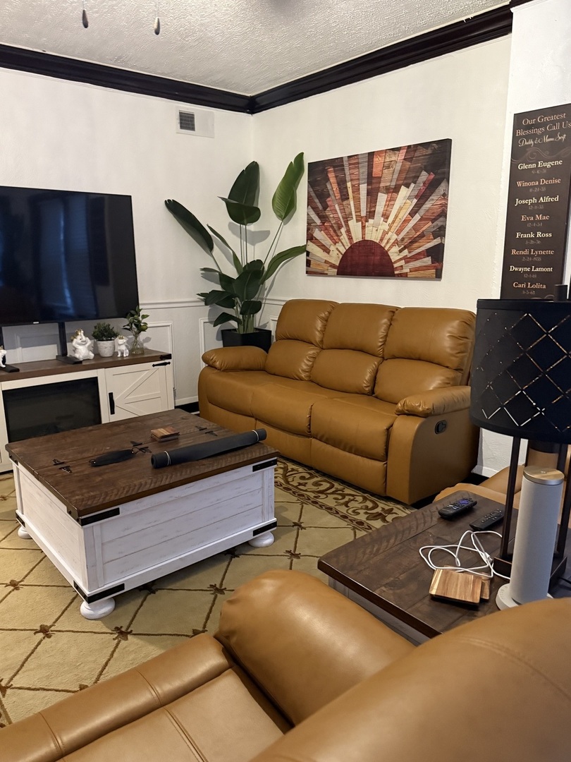 7825 S Paulina Street