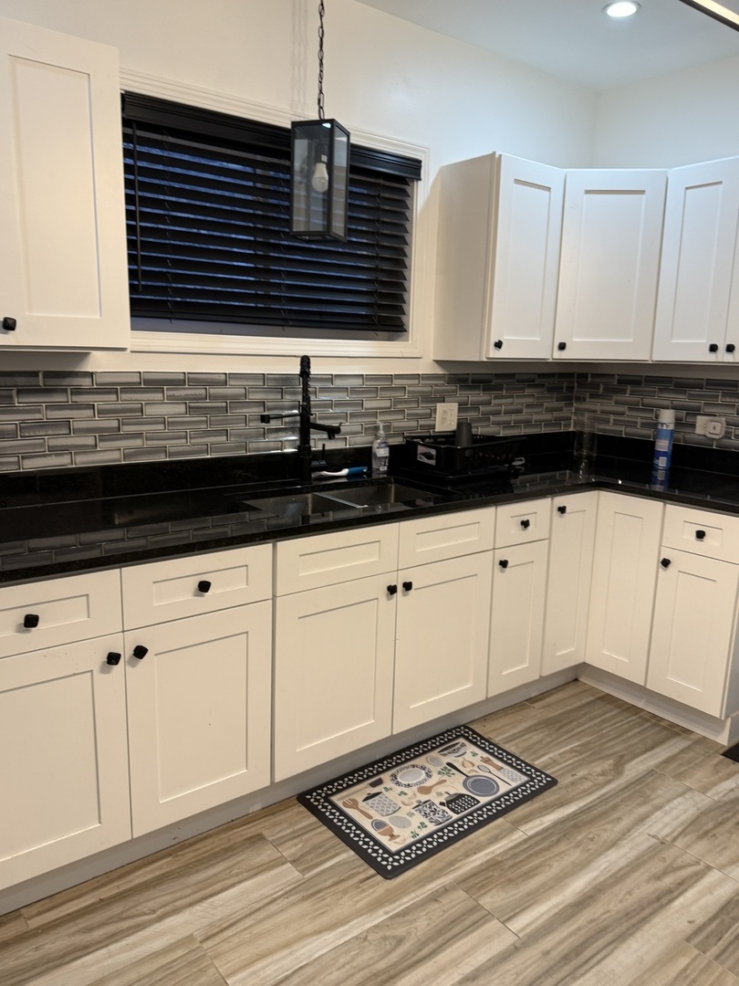 7825 S Paulina Street