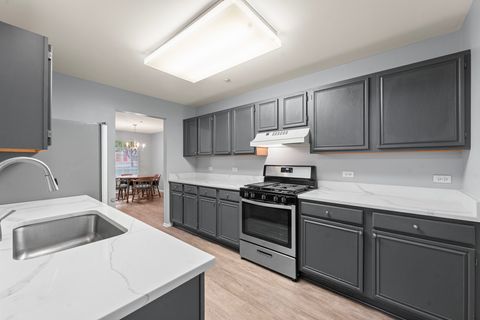 Tiny photo for 460 Mayflower Lane #1, Bartlett, IL 60103 (MLS # 12489945)