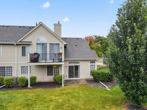 Tiny photo for 460 Mayflower Lane #1, Bartlett, IL 60103 (MLS # 12489945)