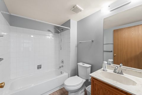 Tiny photo for 460 Mayflower Lane #1, Bartlett, IL 60103 (MLS # 12489945)