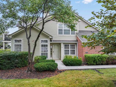 Tiny photo for 460 Mayflower Lane #1, Bartlett, IL 60103 (MLS # 12489945)