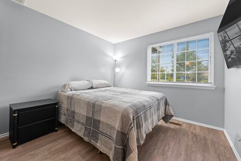 Tiny photo for 460 Mayflower Lane #1, Bartlett, IL 60103 (MLS # 12489945)
