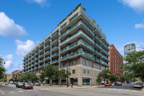 Photo of 910 W Madison Street #808, Chicago, IL 60607 (MLS # 12463270)