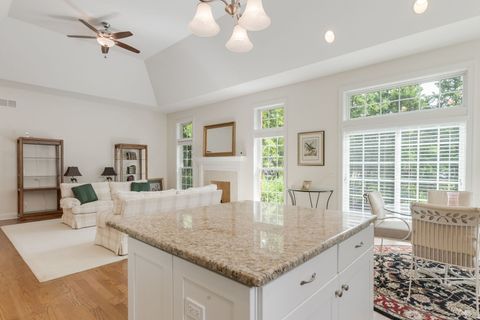 Tiny photo for 905 Hickory Drive, Western Springs, IL 60558 (MLS # 12648755)