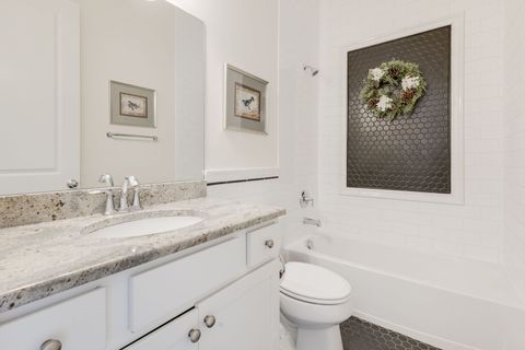 Tiny photo for 905 Hickory Drive, Western Springs, IL 60558 (MLS # 12648755)