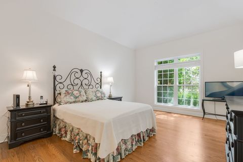 Tiny photo for 905 Hickory Drive, Western Springs, IL 60558 (MLS # 12648755)