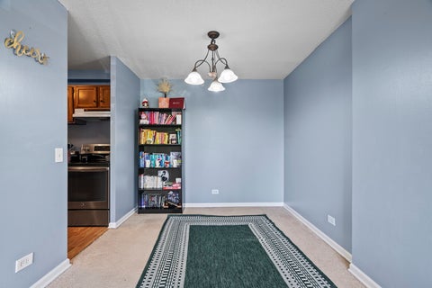 Tiny photo for 1800 Huntington Boulevard #307, Hoffman Estates, IL 60169 (MLS # 12751739)
