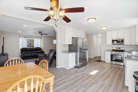 Tiny photo for 37532 N Amber Way, Lake Villa, IL 60046 (MLS # 12581004)