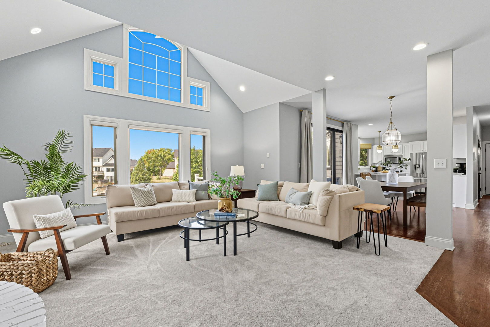 13218 Lakepoint Drive