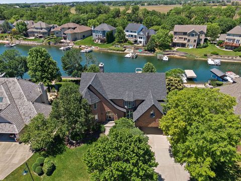 Photo of 13218 Lakepoint Drive, Plainfield, IL 60585 (MLS # 12421748)