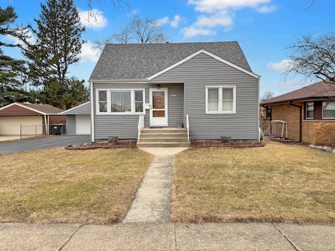 Photo of 10812 Princess Avenue, Chicago Ridge, IL 60415 (MLS # 12578925)