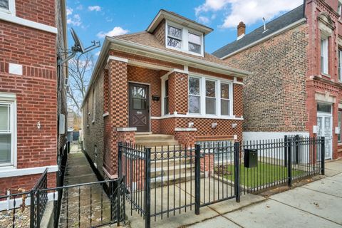 Tiny photo for 3351 S Carpenter Street, Chicago, IL 60608 (MLS # 12514017)