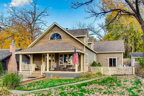 4116 E Lake Shore Drive Wonder Lake IL 60097