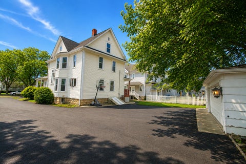 Tiny photo for 414 Buell Avenue, Joliet, IL 60435 (MLS # 12734922)