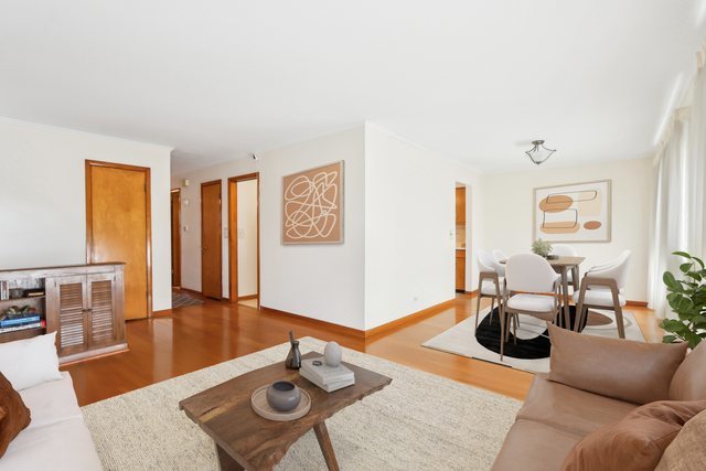 3004 Highland Avenue