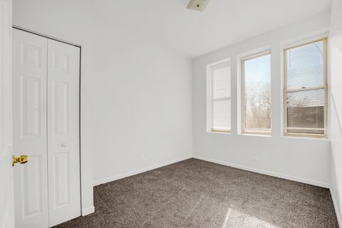 Tiny photo for 752 E 43rd Street #2E, Chicago, IL 60653 (MLS # 12548986)