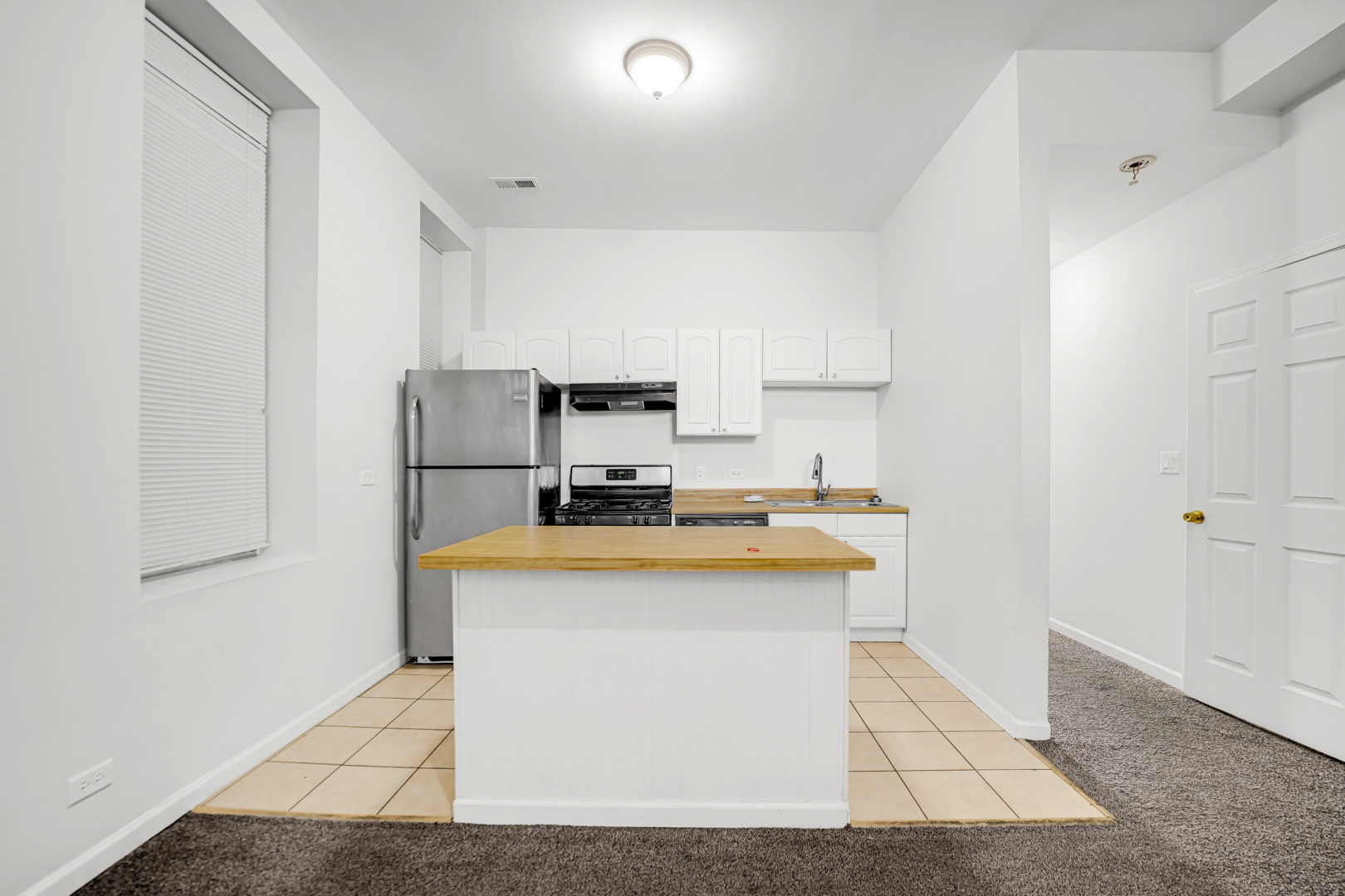 752 E 43rd Street 2E