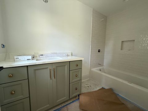 Tiny photo for 213 Northampton Lane, Lincolnshire, IL 60069 (MLS # 12527004)