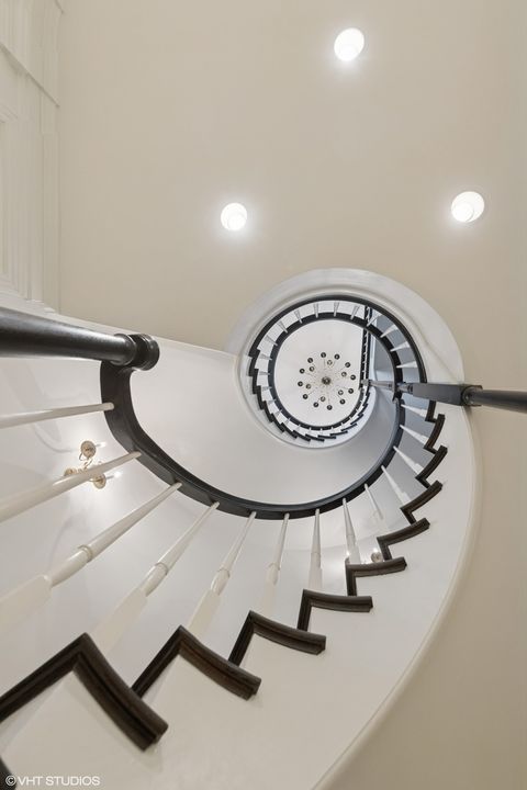 Tiny photo for 440 Woodside Avenue, Hinsdale, IL 60521 (MLS # 12580821)