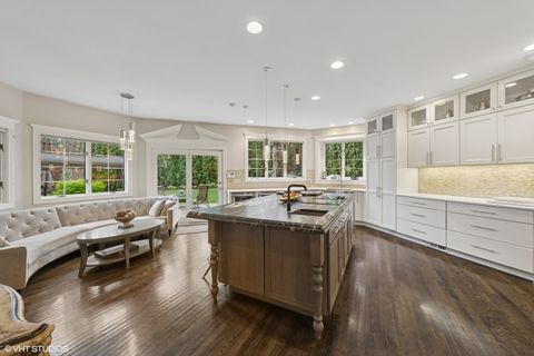 Tiny photo for 440 Woodside Avenue, Hinsdale, IL 60521 (MLS # 12580821)