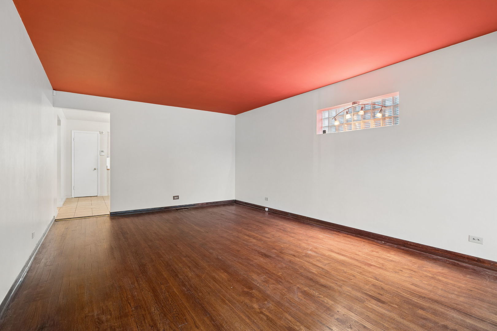 9 E 144th Street
