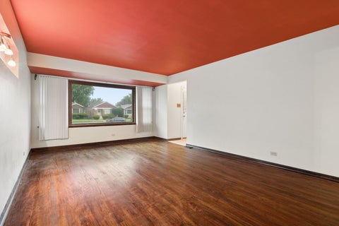 Tiny photo for 9 E 144th Street, Riverdale, IL 60827 (MLS # 12677146)