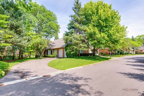 Tiny photo for 1138 Lynette Drive, Lake Forest, IL 60045 (MLS # 12698848)
