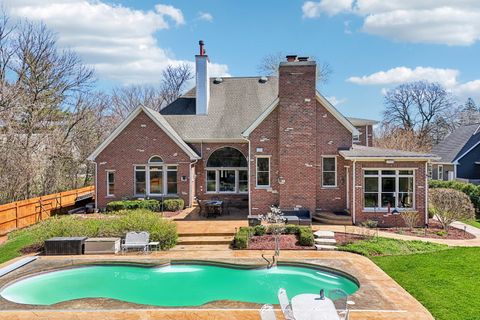 Tiny photo for 5730 Lee Avenue, Downers Grove, IL 60516 (MLS # 12611099)