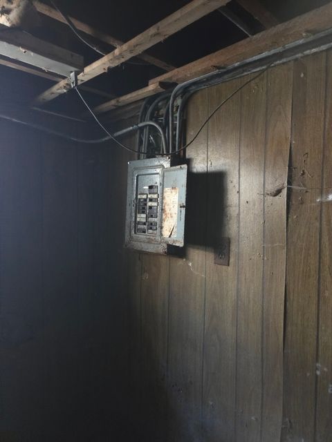 Tiny photo for 10511 S yates Avenue, Chicago, IL 60617 (MLS # 12611778)