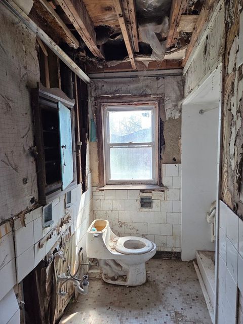 Tiny photo for 10511 S yates Avenue, Chicago, IL 60617 (MLS # 12611778)