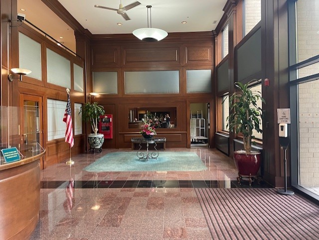 4545 W Touhy Avenue 103