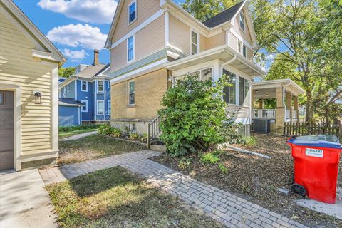 Tiny photo for 1120 W Church Street, Champaign, IL 61821 (MLS # 12441684)