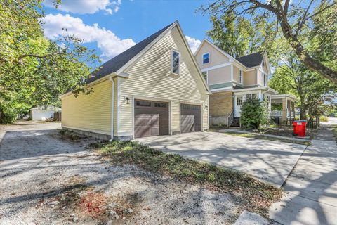 Tiny photo for 1120 W Church Street, Champaign, IL 61821 (MLS # 12441684)