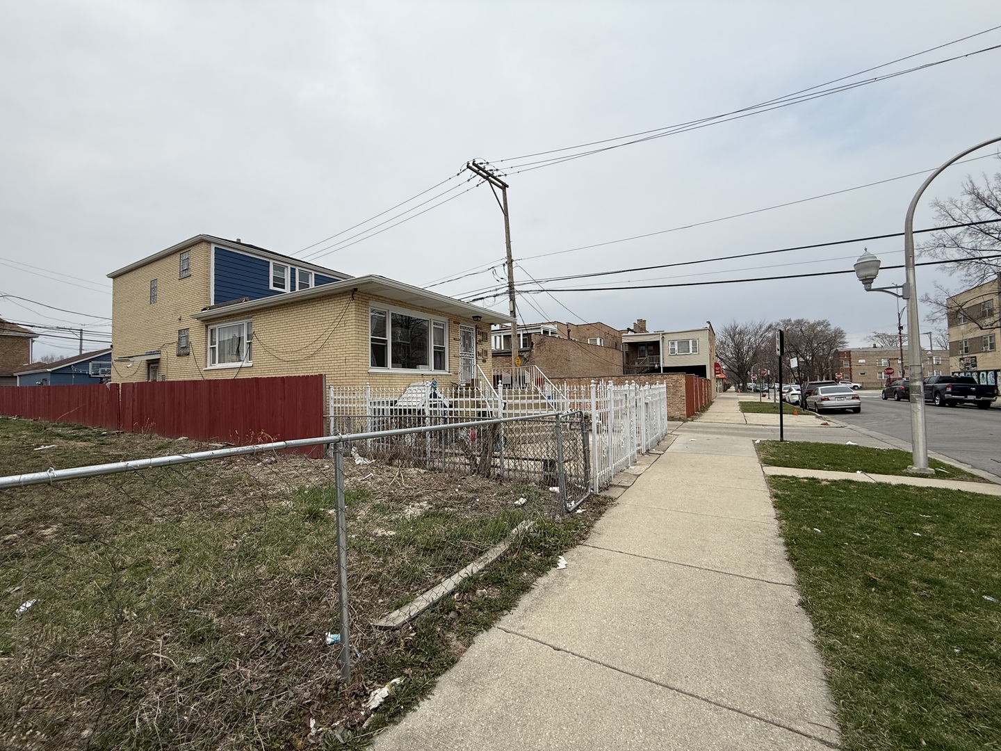 7116 S Artesian Avenue