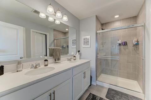 Tiny photo for 126 Kingsport Drive, South Elgin, IL 60177 (MLS # 12484456)