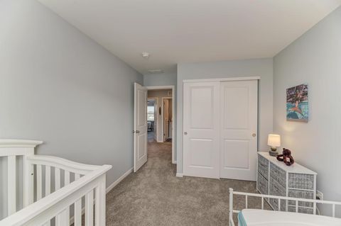 Tiny photo for 126 Kingsport Drive, South Elgin, IL 60177 (MLS # 12484456)