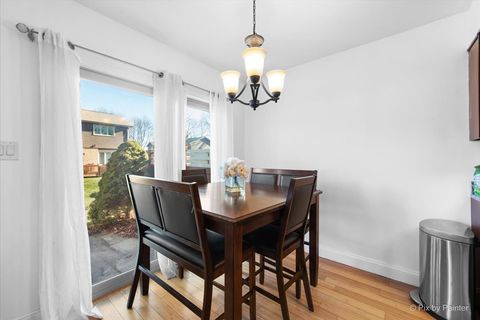 Tiny photo for 14409 Lamon Avenue, Midlothian, IL 60445 (MLS # 12534397)