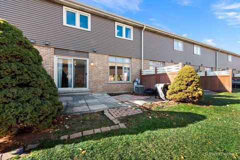 Tiny photo for 14409 Lamon Avenue, Midlothian, IL 60445 (MLS # 12534397)