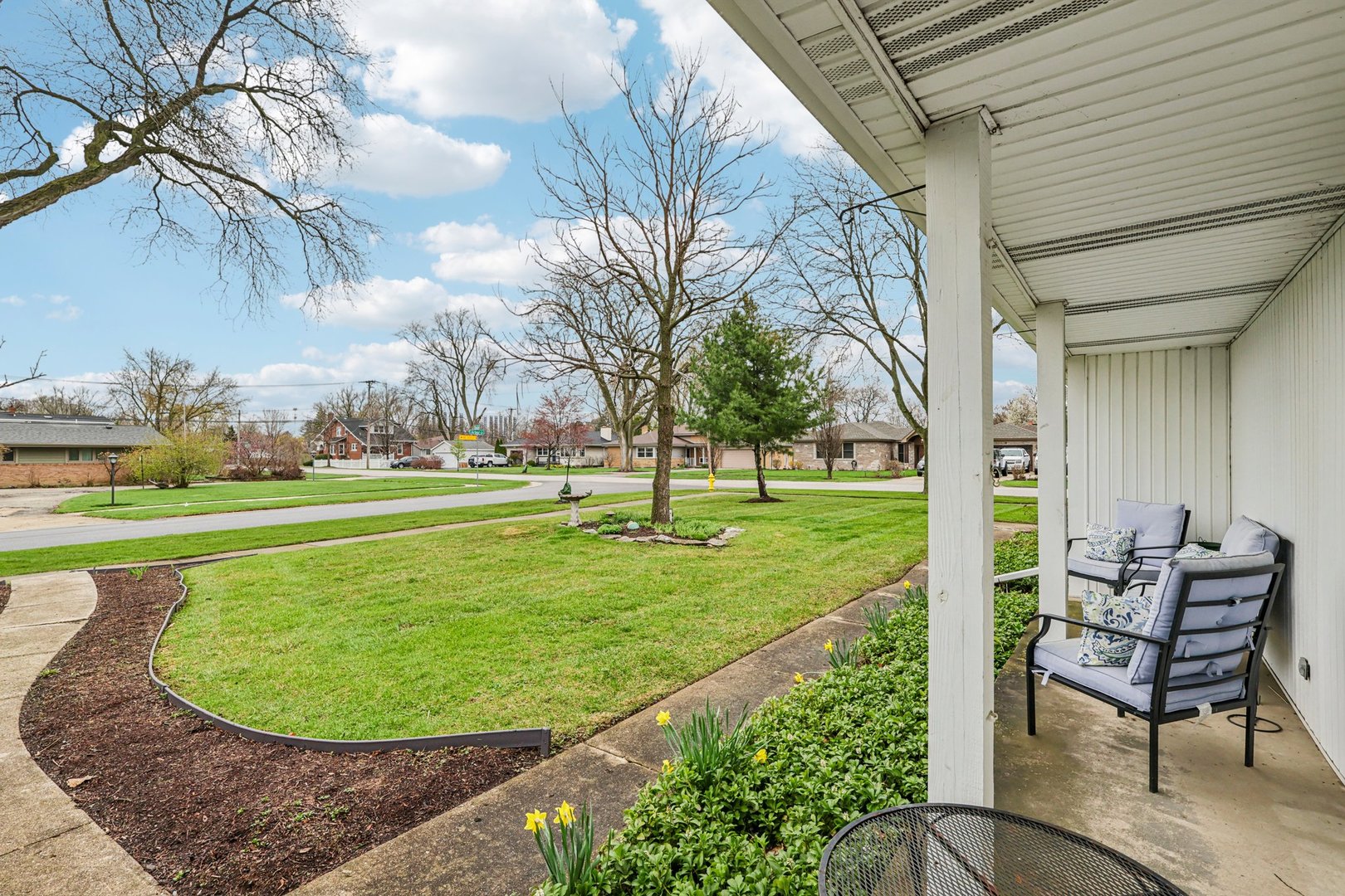 902 Arbor Court