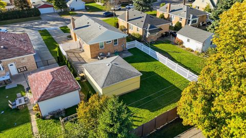 Tiny photo for 7448 W Jonquil Terrace, Niles, IL 60714 (MLS # 12508852)