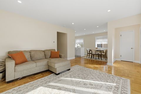 Tiny photo for 7448 W Jonquil Terrace, Niles, IL 60714 (MLS # 12508852)