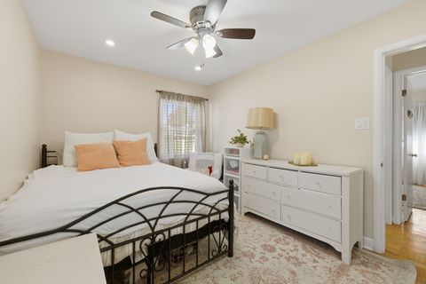 Tiny photo for 7448 W Jonquil Terrace, Niles, IL 60714 (MLS # 12508852)