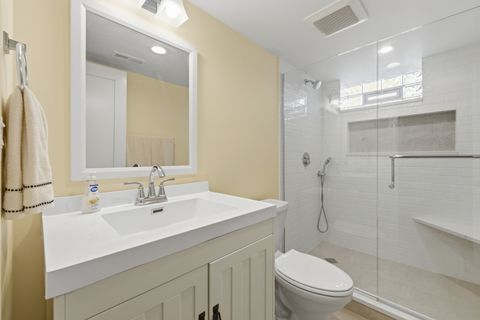 Tiny photo for 7448 W Jonquil Terrace, Niles, IL 60714 (MLS # 12508852)